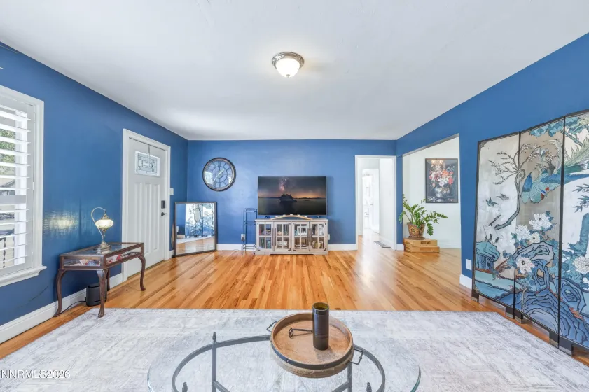 945 Yori, Reno, Nevada 89502, 3 Bedrooms Bedrooms, ,1 BathroomBathrooms,Residential,Residential,Yori,260005405