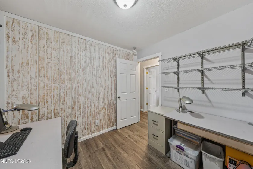6370 Mono, Sun Valley, Nevada 89433, 3 Bedrooms Bedrooms, ,2 BathroomsBathrooms,Residential,Residential,Mono,260005407