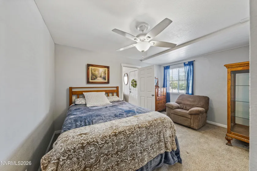 6370 Mono, Sun Valley, Nevada 89433, 3 Bedrooms Bedrooms, ,2 BathroomsBathrooms,Residential,Residential,Mono,260005407