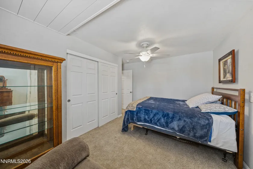 6370 Mono, Sun Valley, Nevada 89433, 3 Bedrooms Bedrooms, ,2 BathroomsBathrooms,Residential,Residential,Mono,260005407