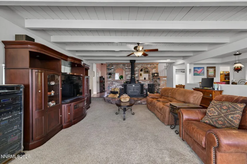 1925 Sorrel, Gardnerville, Nevada 89410, 4 Bedrooms Bedrooms, ,3 BathroomsBathrooms,Residential,Residential,Sorrel,260005406