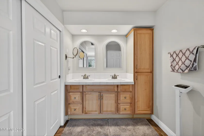 1925 Sorrel, Gardnerville, Nevada 89410, 4 Bedrooms Bedrooms, ,3 BathroomsBathrooms,Residential,Residential,Sorrel,260005406