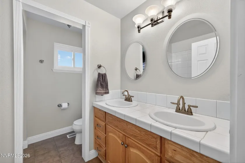 1925 Sorrel, Gardnerville, Nevada 89410, 4 Bedrooms Bedrooms, ,3 BathroomsBathrooms,Residential,Residential,Sorrel,260005406