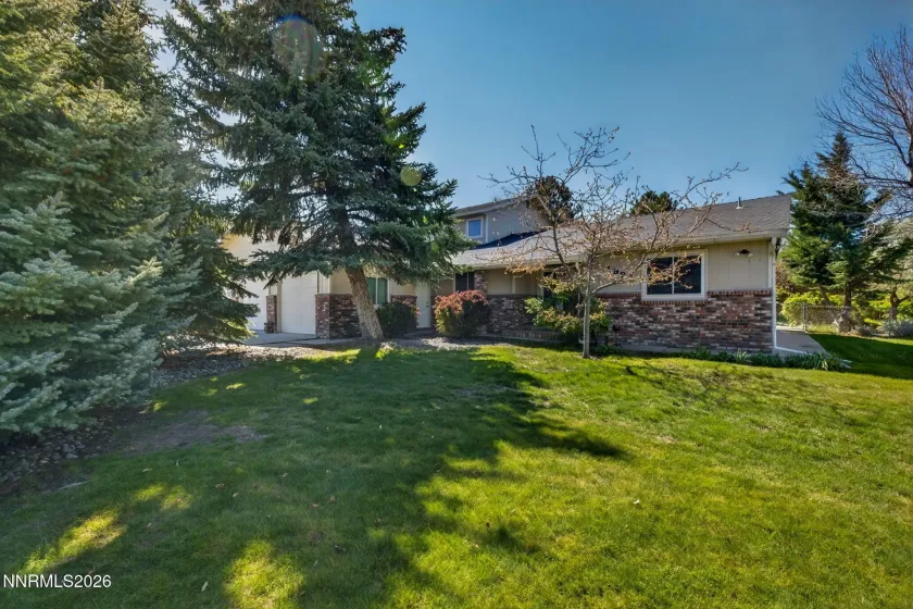 1925 Sorrel, Gardnerville, Nevada 89410, 4 Bedrooms Bedrooms, ,3 BathroomsBathrooms,Residential,Residential,Sorrel,260005406