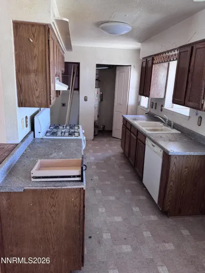 2995 Dallas, Fallon, Nevada 89406, 3 Bedrooms Bedrooms, ,2 BathroomsBathrooms,Residential,Residential,Dallas,260005410