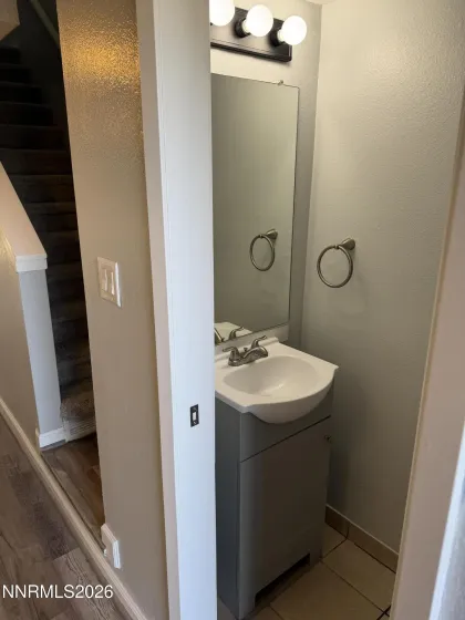 865 Nutmeg, Reno, Nevada 89502, 2 Bedrooms Bedrooms, ,2 BathroomsBathrooms,Residential,Residential,Nutmeg,260005409