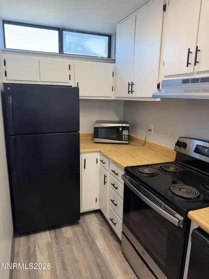 865 Nutmeg, Reno, Nevada 89502, 2 Bedrooms Bedrooms, ,2 BathroomsBathrooms,Residential,Residential,Nutmeg,260005409