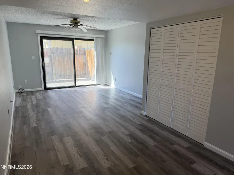 865 Nutmeg, Reno, Nevada 89502, 2 Bedrooms Bedrooms, ,2 BathroomsBathrooms,Residential,Residential,Nutmeg,260005409