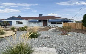 1070 Kirman, Reno, Nevada 89502, 2 Bedrooms Bedrooms, ,1 BathroomBathrooms,Residential Lease,Manufactured,Kirman,260005411