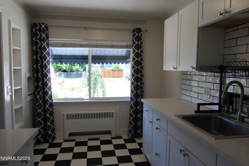 1070 Kirman, Reno, Nevada 89502, 2 Bedrooms Bedrooms, ,1 BathroomBathrooms,Residential Lease,Manufactured,Kirman,260005411