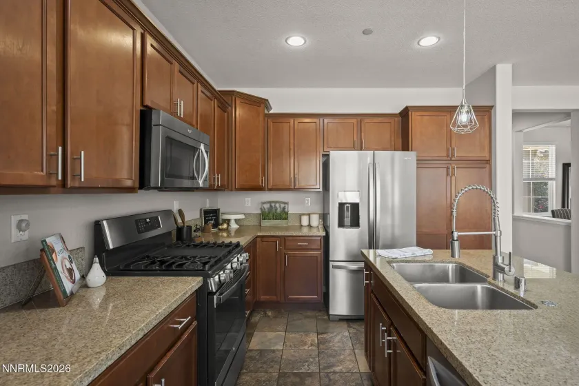 5334 Energystone, Sparks, Nevada 89436, 3 Bedrooms Bedrooms, ,2 BathroomsBathrooms,Residential,Residential,Energystone,260005414