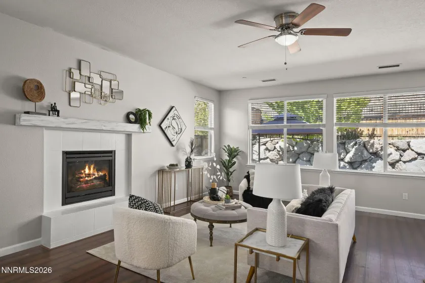 5334 Energystone, Sparks, Nevada 89436, 3 Bedrooms Bedrooms, ,2 BathroomsBathrooms,Residential,Residential,Energystone,260005414