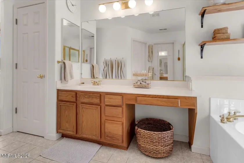 2430 Montego, Reno, Nevada 89523, 4 Bedrooms Bedrooms, ,3 BathroomsBathrooms,Residential,Residential,Montego,260005416