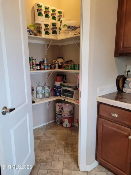 11005 Elk, Winnemucca, Nevada 89445, 3 Bedrooms Bedrooms, ,2 BathroomsBathrooms,Residential,Residential,Elk,260005418