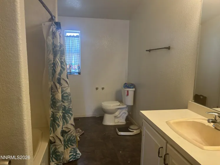 4251 Margoree, Fallon, Nevada 89406, 3 Bedrooms Bedrooms, ,2 BathroomsBathrooms,Residential,Residential,Margoree,260005420