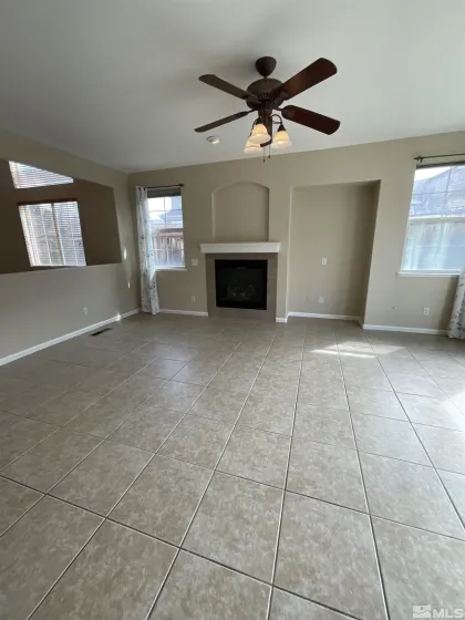2847 Falcon Ridge, Sparks, Nevada 89436, 4 Bedrooms Bedrooms, ,4 BathroomsBathrooms,Residential Lease,Manufactured,Falcon Ridge,260005427