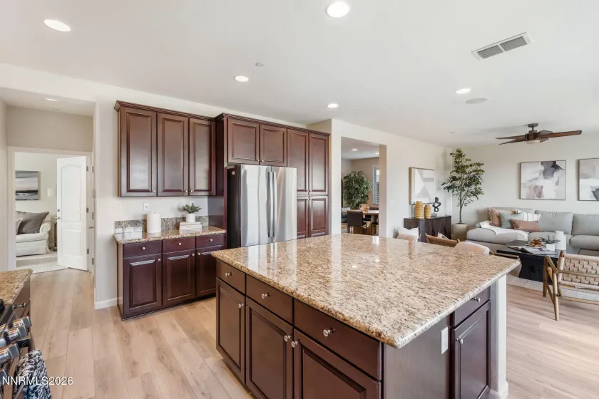 2995 Brachetto, Sparks, Nevada 89434, 5 Bedrooms Bedrooms, ,4 BathroomsBathrooms,Residential,Residential,Brachetto,260005421