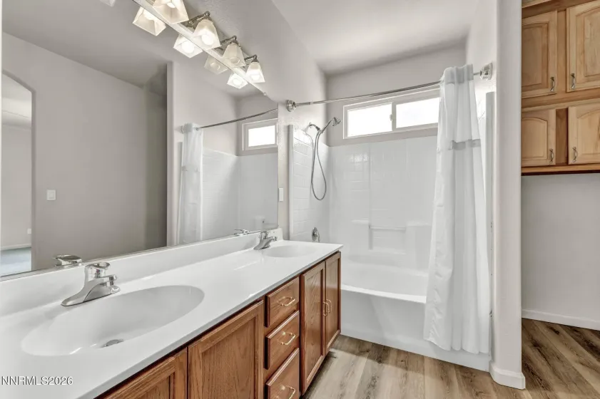11555 Lone Desert, Reno, Nevada 89506, 4 Bedrooms Bedrooms, ,2 BathroomsBathrooms,Residential,Residential,Lone Desert,260005430