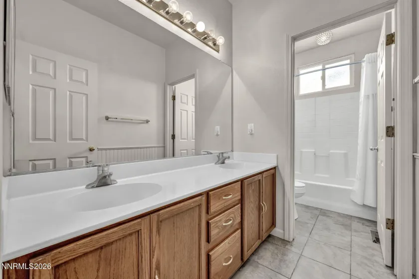 11555 Lone Desert, Reno, Nevada 89506, 4 Bedrooms Bedrooms, ,2 BathroomsBathrooms,Residential,Residential,Lone Desert,260005430