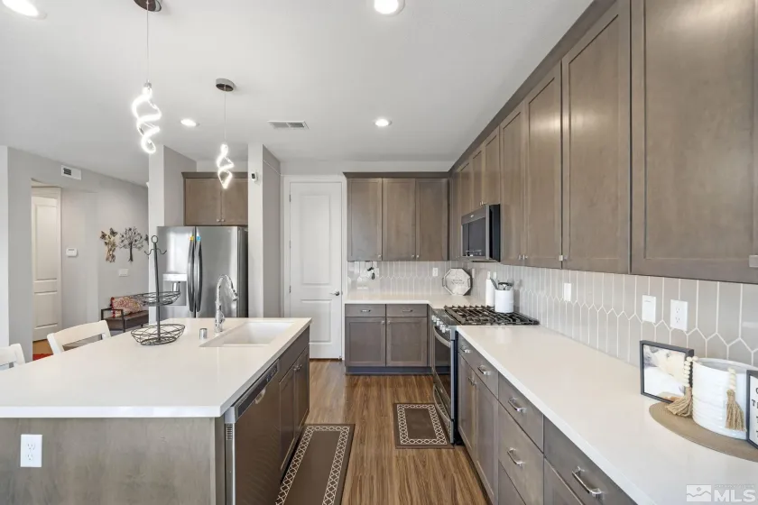 2171 Wyaconda, Sparks, Nevada 89436, 3 Bedrooms Bedrooms, ,3 BathroomsBathrooms,Residential,Residential,Wyaconda,260005432