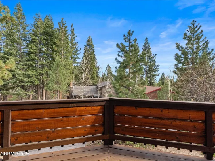 962 Red Feather, Incline Village, Nevada 89451, 3 Bedrooms Bedrooms, ,2 BathroomsBathrooms,Residential,Residential,Red Feather,260005433