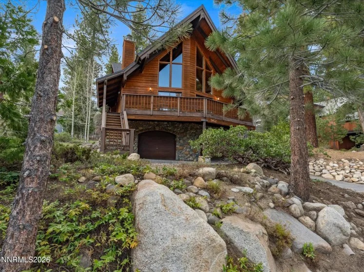962 Red Feather, Incline Village, Nevada 89451, 3 Bedrooms Bedrooms, ,2 BathroomsBathrooms,Residential,Residential,Red Feather,260005433