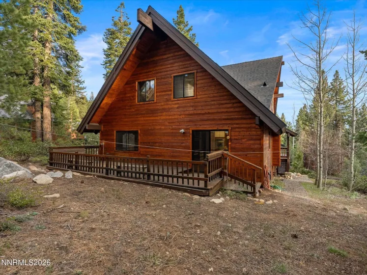 962 Red Feather, Incline Village, Nevada 89451, 3 Bedrooms Bedrooms, ,2 BathroomsBathrooms,Residential,Residential,Red Feather,260005433