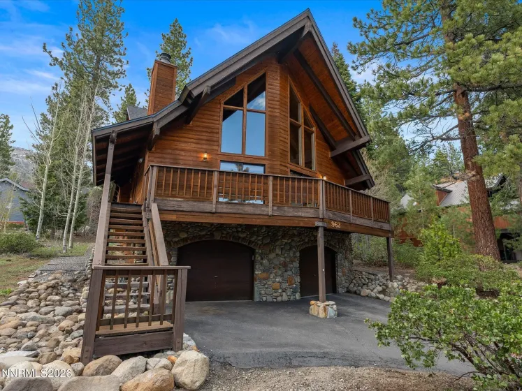 962 Red Feather, Incline Village, Nevada 89451, 3 Bedrooms Bedrooms, ,2 BathroomsBathrooms,Residential,Residential,Red Feather,260005433