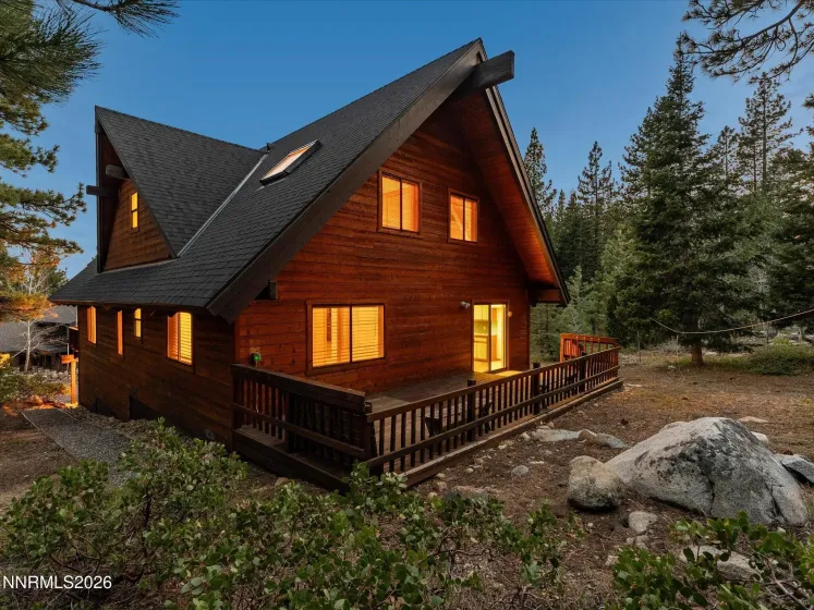 962 Red Feather, Incline Village, Nevada 89451, 3 Bedrooms Bedrooms, ,2 BathroomsBathrooms,Residential,Residential,Red Feather,260005433