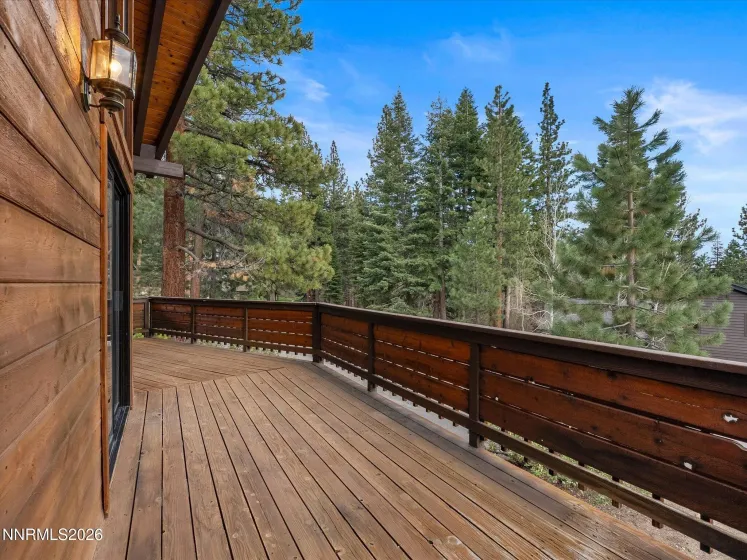 962 Red Feather, Incline Village, Nevada 89451, 3 Bedrooms Bedrooms, ,2 BathroomsBathrooms,Residential,Residential,Red Feather,260005433