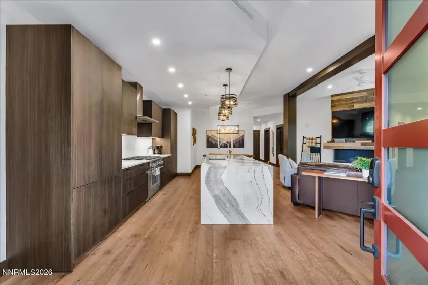 25 Beach Club, Stateline, Nevada 89449, 3 Bedrooms Bedrooms, ,2 BathroomsBathrooms,Residential,Residential,Beach Club,260005436