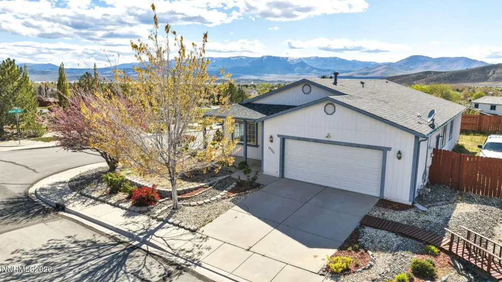 17511 Crystal Canyon, Reno, Nevada 89508, 3 Bedrooms Bedrooms, ,2 BathroomsBathrooms,Residential,Residential,Crystal Canyon,260005435