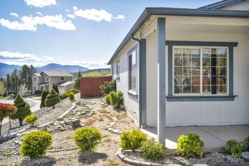 17511 Crystal Canyon, Reno, Nevada 89508, 3 Bedrooms Bedrooms, ,2 BathroomsBathrooms,Residential,Residential,Crystal Canyon,260005435
