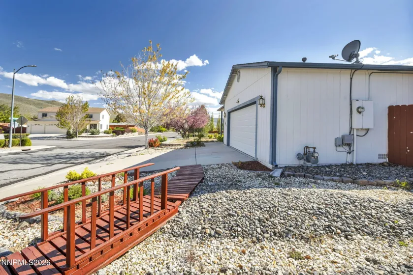 17511 Crystal Canyon, Reno, Nevada 89508, 3 Bedrooms Bedrooms, ,2 BathroomsBathrooms,Residential,Residential,Crystal Canyon,260005435