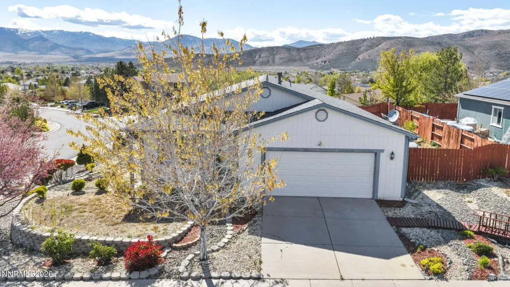 17511 Crystal Canyon, Reno, Nevada 89508, 3 Bedrooms Bedrooms, ,2 BathroomsBathrooms,Residential,Residential,Crystal Canyon,260005435