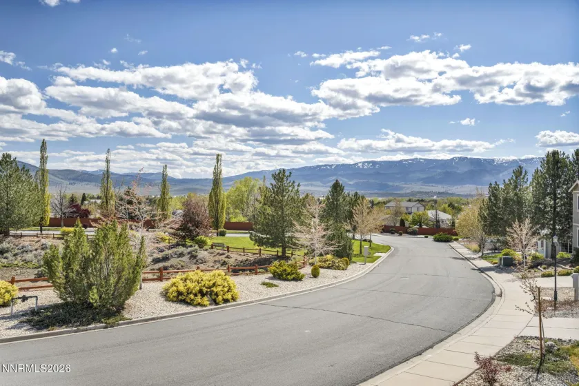 17511 Crystal Canyon, Reno, Nevada 89508, 3 Bedrooms Bedrooms, ,2 BathroomsBathrooms,Residential,Residential,Crystal Canyon,260005435