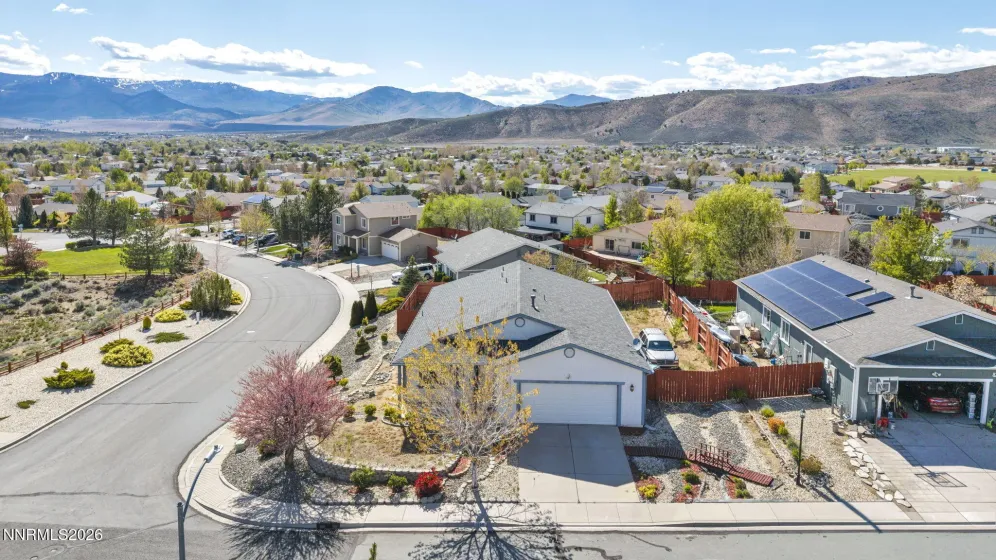 17511 Crystal Canyon, Reno, Nevada 89508, 3 Bedrooms Bedrooms, ,2 BathroomsBathrooms,Residential,Residential,Crystal Canyon,260005435