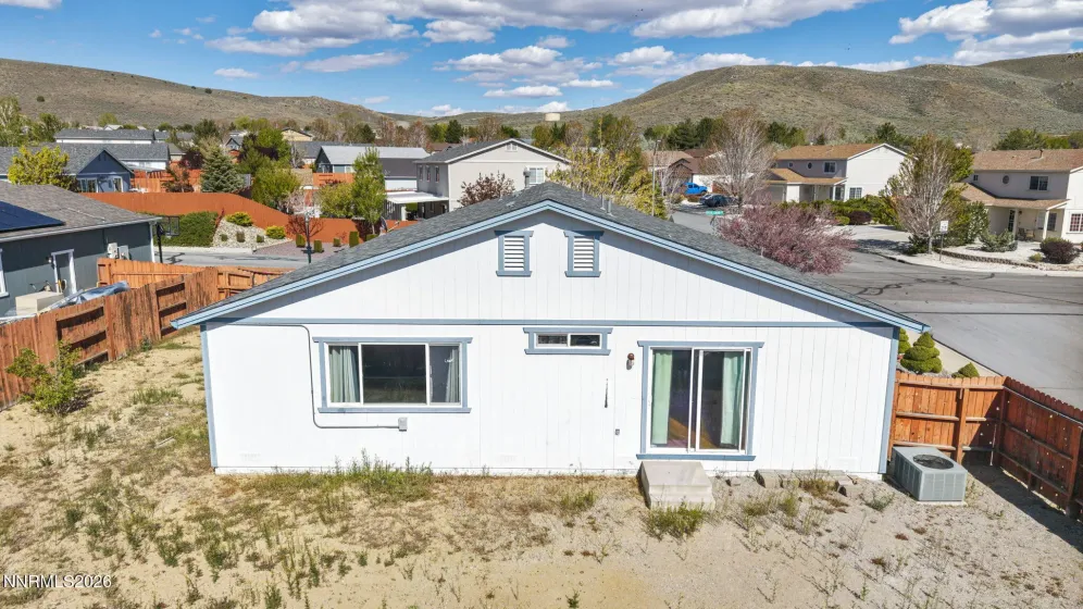 17511 Crystal Canyon, Reno, Nevada 89508, 3 Bedrooms Bedrooms, ,2 BathroomsBathrooms,Residential,Residential,Crystal Canyon,260005435