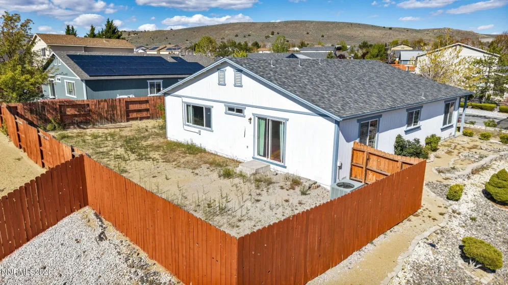 17511 Crystal Canyon, Reno, Nevada 89508, 3 Bedrooms Bedrooms, ,2 BathroomsBathrooms,Residential,Residential,Crystal Canyon,260005435