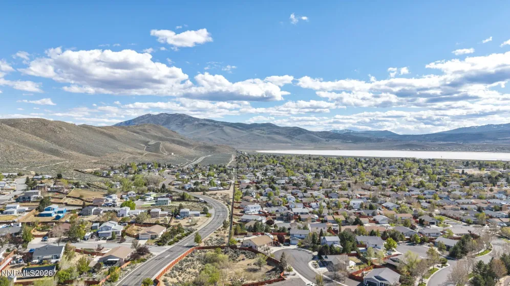 17511 Crystal Canyon, Reno, Nevada 89508, 3 Bedrooms Bedrooms, ,2 BathroomsBathrooms,Residential,Residential,Crystal Canyon,260005435