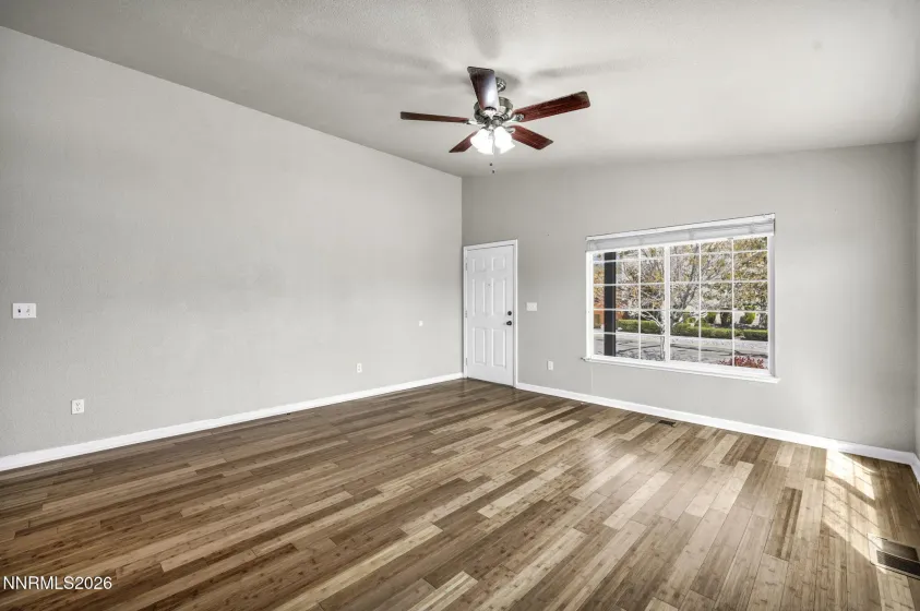 17511 Crystal Canyon, Reno, Nevada 89508, 3 Bedrooms Bedrooms, ,2 BathroomsBathrooms,Residential,Residential,Crystal Canyon,260005435
