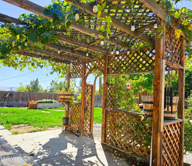 7565 Halifax, Reno, Nevada 89506, 3 Bedrooms Bedrooms, ,3 BathroomsBathrooms,Residential,Residential,Halifax,260005437