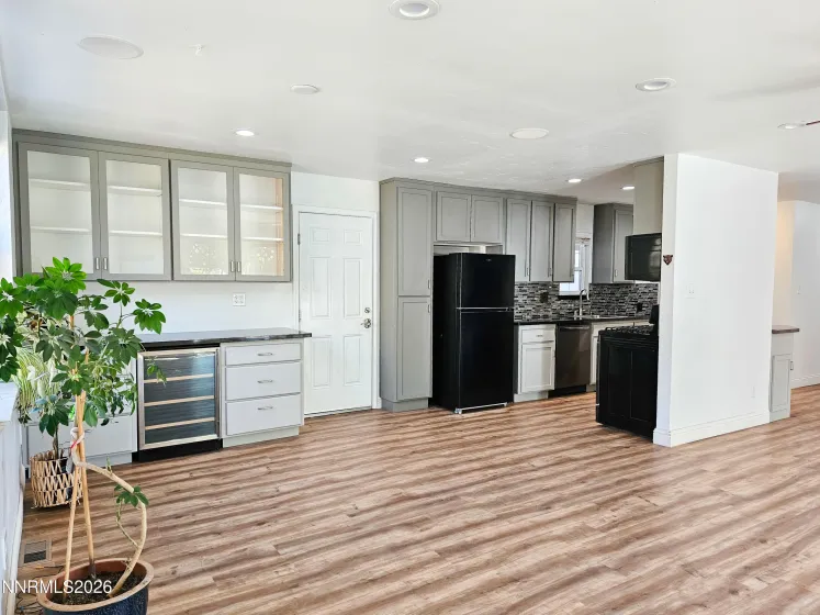 7565 Halifax, Reno, Nevada 89506, 3 Bedrooms Bedrooms, ,3 BathroomsBathrooms,Residential,Residential,Halifax,260005437