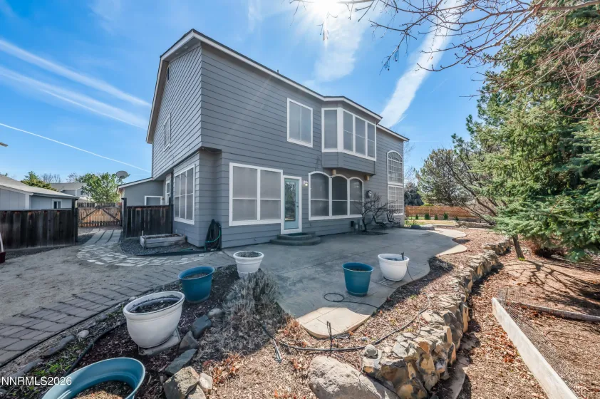 3215 Palacio, Sparks, Nevada 89436, 4 Bedrooms Bedrooms, ,3 BathroomsBathrooms,Residential,Residential,Palacio,260005441