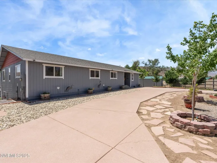 31850 Cantlon, Wadsworth, Nevada 89442, 4 Bedrooms Bedrooms, ,3 BathroomsBathrooms,Residential,Residential,Cantlon,260005444