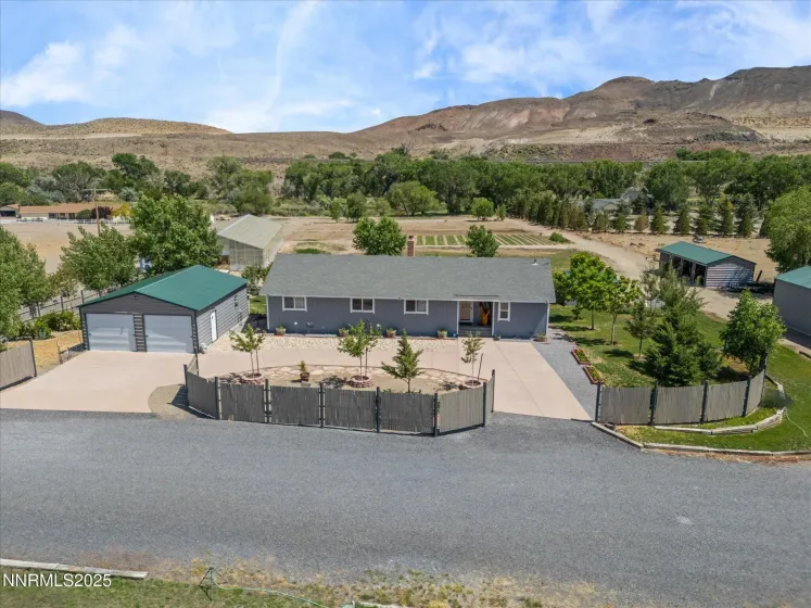 31850 Cantlon, Wadsworth, Nevada 89442, 4 Bedrooms Bedrooms, ,3 BathroomsBathrooms,Residential,Residential,Cantlon,260005444