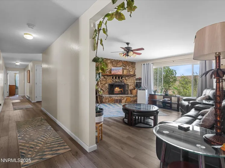 31850 Cantlon, Wadsworth, Nevada 89442, 4 Bedrooms Bedrooms, ,3 BathroomsBathrooms,Residential,Residential,Cantlon,260005444