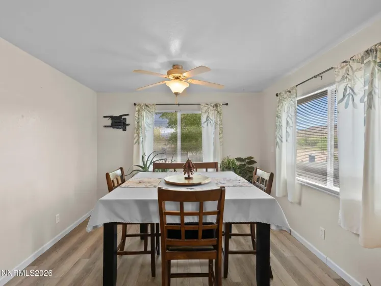 31850 Cantlon, Wadsworth, Nevada 89442, 4 Bedrooms Bedrooms, ,3 BathroomsBathrooms,Residential,Residential,Cantlon,260005444