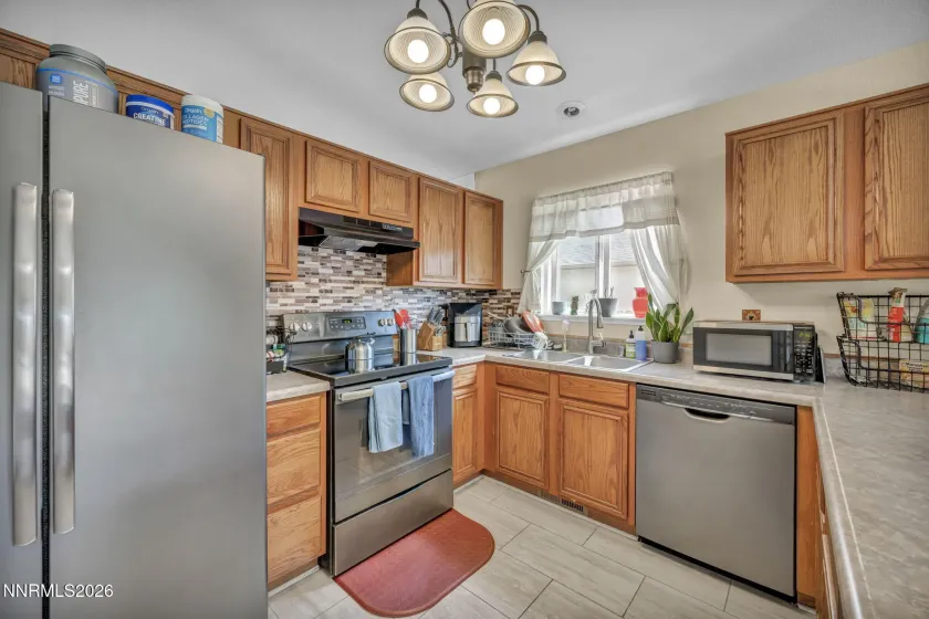 17471 Crystal Canyon, Reno, Nevada 89508, 3 Bedrooms Bedrooms, ,3 BathroomsBathrooms,Residential,Residential,Crystal Canyon,260005448