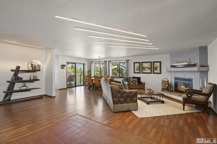 3075 Markridge, Reno, Nevada 89509, 5 Bedrooms Bedrooms, ,3 BathroomsBathrooms,Residential,Residential,Markridge,260005458